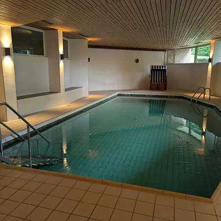 9, Zentrumsnah Mit Pool Und Balkon * Bad Essen