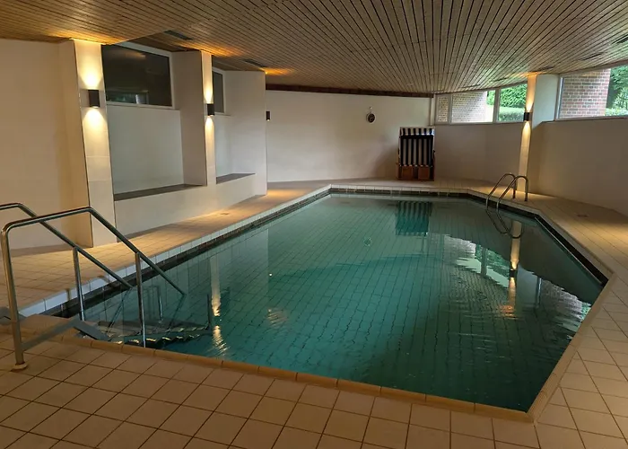 Apartment, Zentrumsnah Mit Pool Und Balkon * 巴特埃森