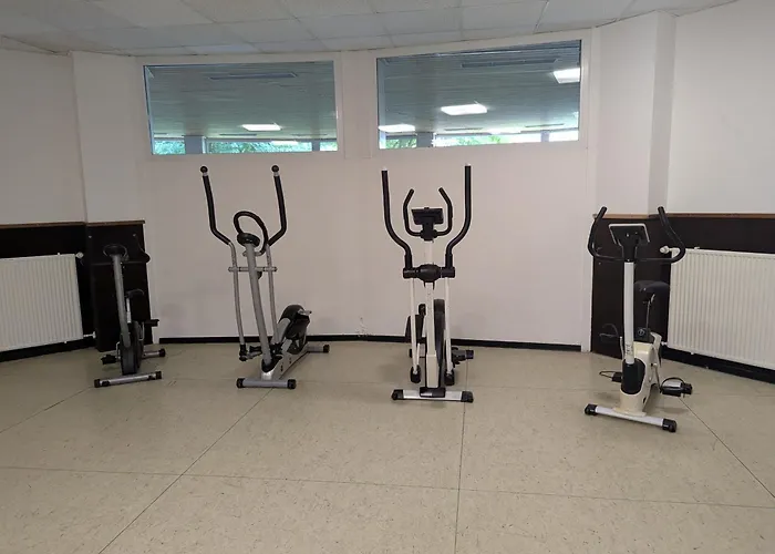 Apartment, Zentrumsnah Mit Pool Und Balkon 公寓